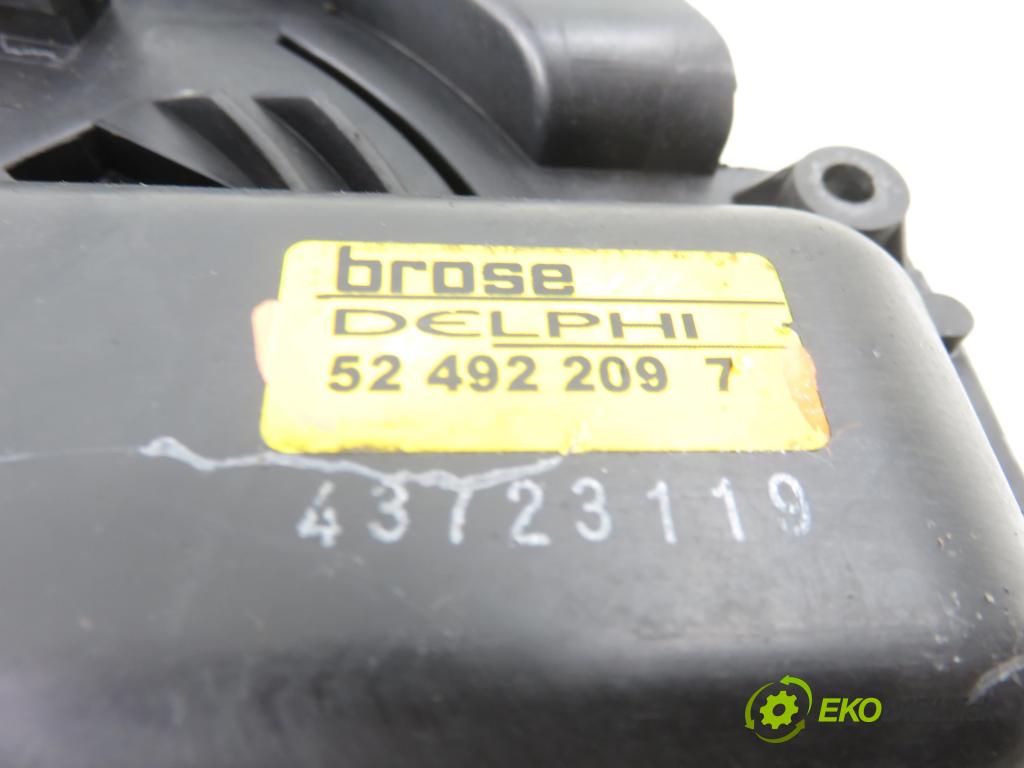 RENAULT ESPACE IV (JK0/1_) MINIVAN 2005 85,00 1.9 dCi 116 - F9Q 820 1870,00 Ventilátor vetráku 524922097