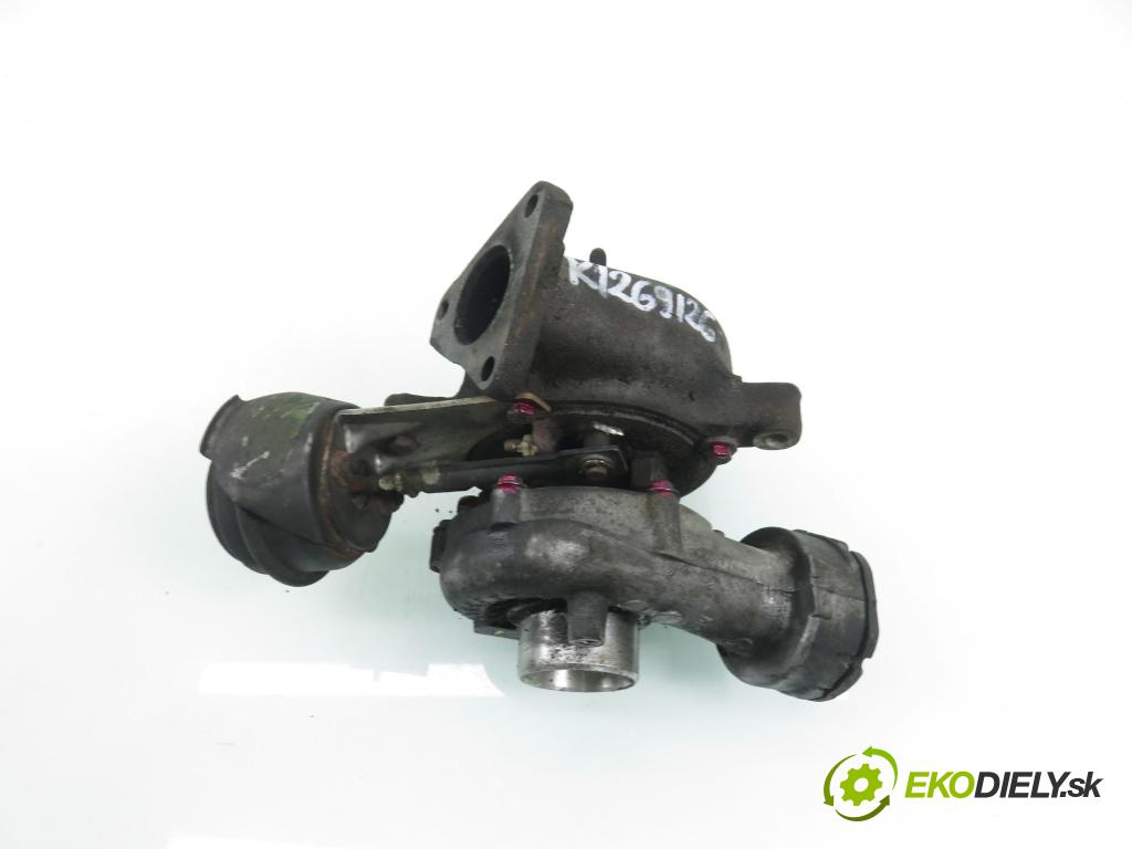 VW PASSAT B5.5 Variant (3B6) KOMBI 2002 96,00 1.9 TDI - AWX 1896,00 RYCHLONABÍJEČKA: 038145702G (Kompletní turbodmychadlo)