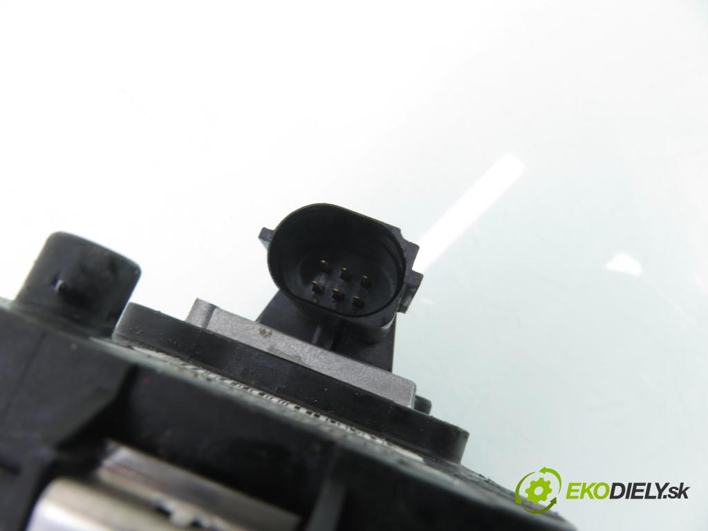 FIAT BRAVO II (198_) HB 2006 77,00 1.6 D Multijet - 198 A3.000 1598,00 škrtíci klapka 48CPD6 ; 48CPD6K ; 55269004 (Škrticí klapka)