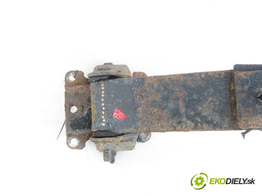 CHRYSLER VOYAGER IV (RG, RS) MINIVAN 2001 0,00 3.3 AWD - EGA 3301,00 Listové pero zadné