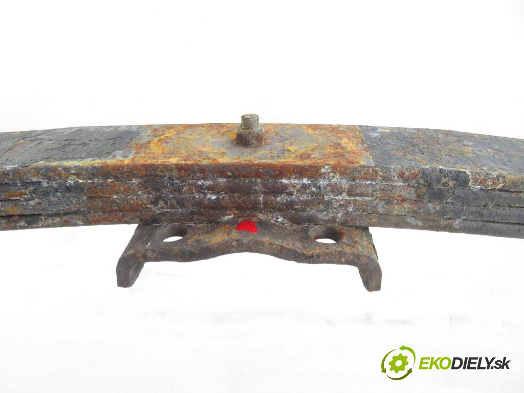 CHRYSLER VOYAGER IV (RG, RS) MINIVAN 2001 0,00 3.3 AWD - EGA 3301,00 Listové pero zadné