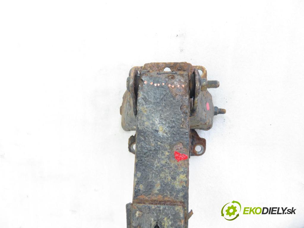 CHRYSLER VOYAGER IV (RG, RS) MINIVAN 2001 0,00 3.3 AWD - EGA 3301,00 Listové pero zadné