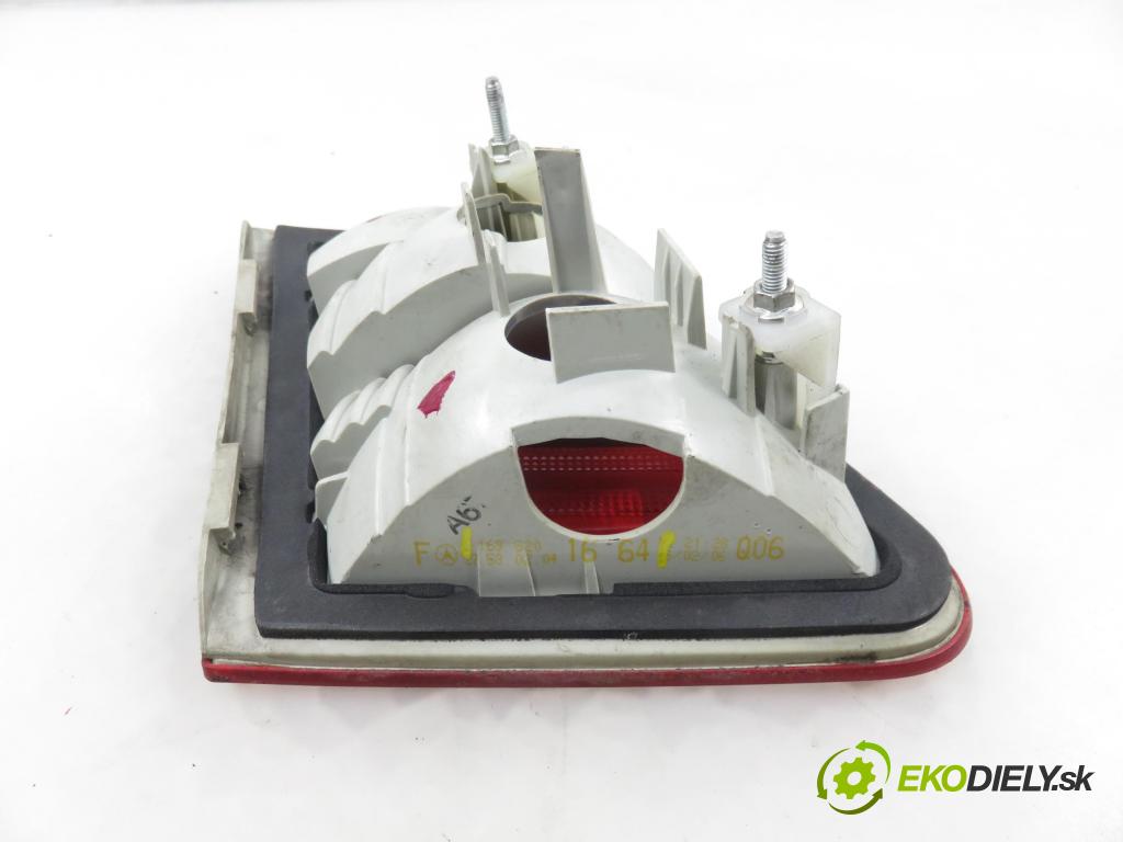 MERCEDES-BENZ KLASA B Sports Tourer (W245) MINIVAN 2006 85,00 B 170 (245.232) - M 266.940 1699,00 Svetlo ľavé zadné kufor 1698201664