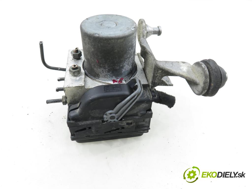 MERCEDES-BENZ KLASA B Sports Tourer (W245) MINIVAN 2006 85,00 B 170 (245.232) - M 266.940 1699,00 pumpa ABS 0265950505 ; 0054319512 ; 0265235051 (Pumpa ABS)