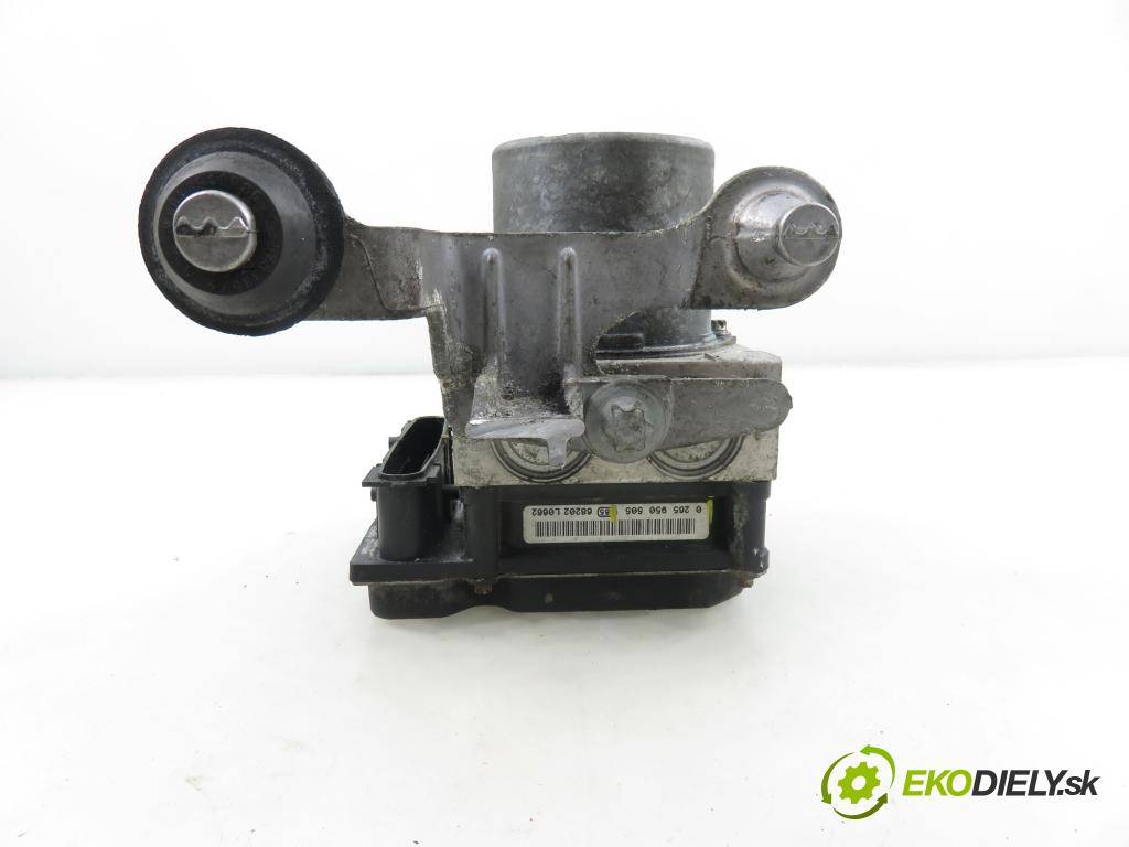 MERCEDES-BENZ KLASA B Sports Tourer (W245) MINIVAN 2006 85,00 B 170 (245.232) - M 266.940 1699,00 pumpa ABS 0265950505 ; 0054319512 ; 0265235051 (Pumpa ABS)