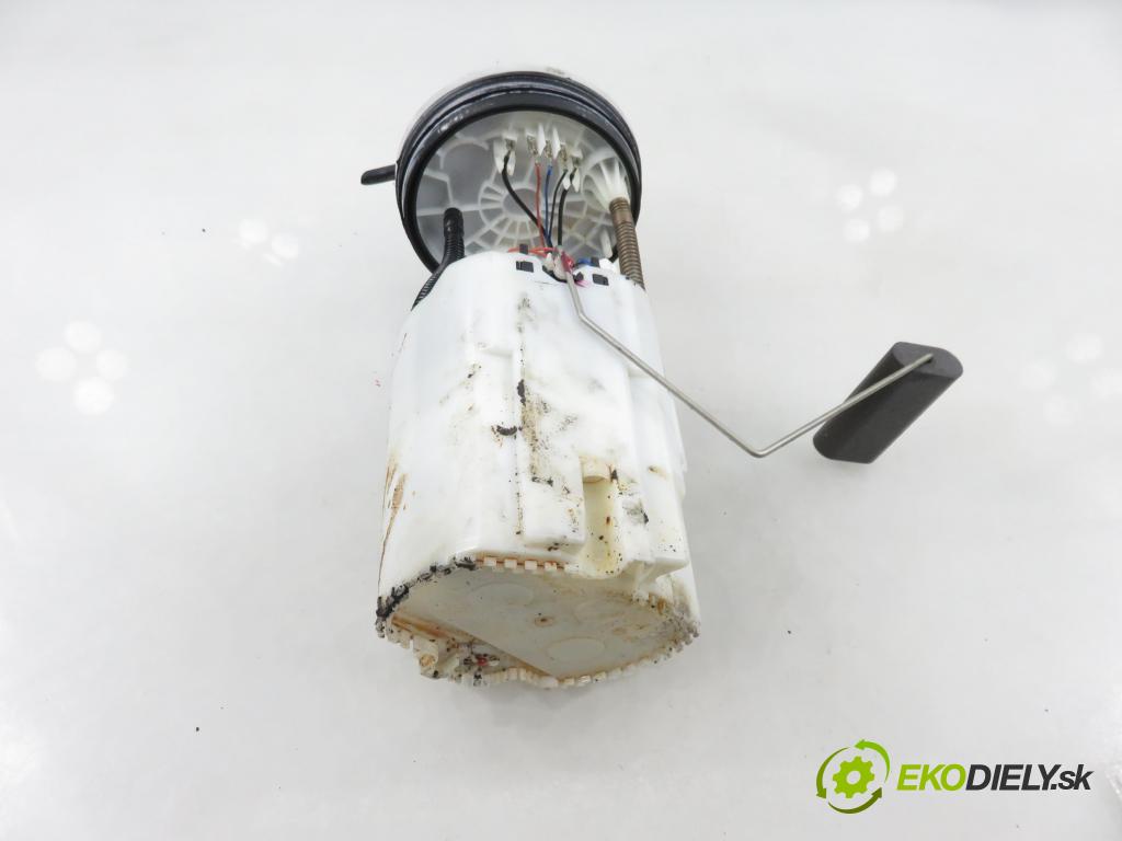 VW UP (121, 122, BL1, BL2) HB 2012 44,00 1 - CHYA 999,00 Pumpa paliva 1S0919051B ; 0580200106