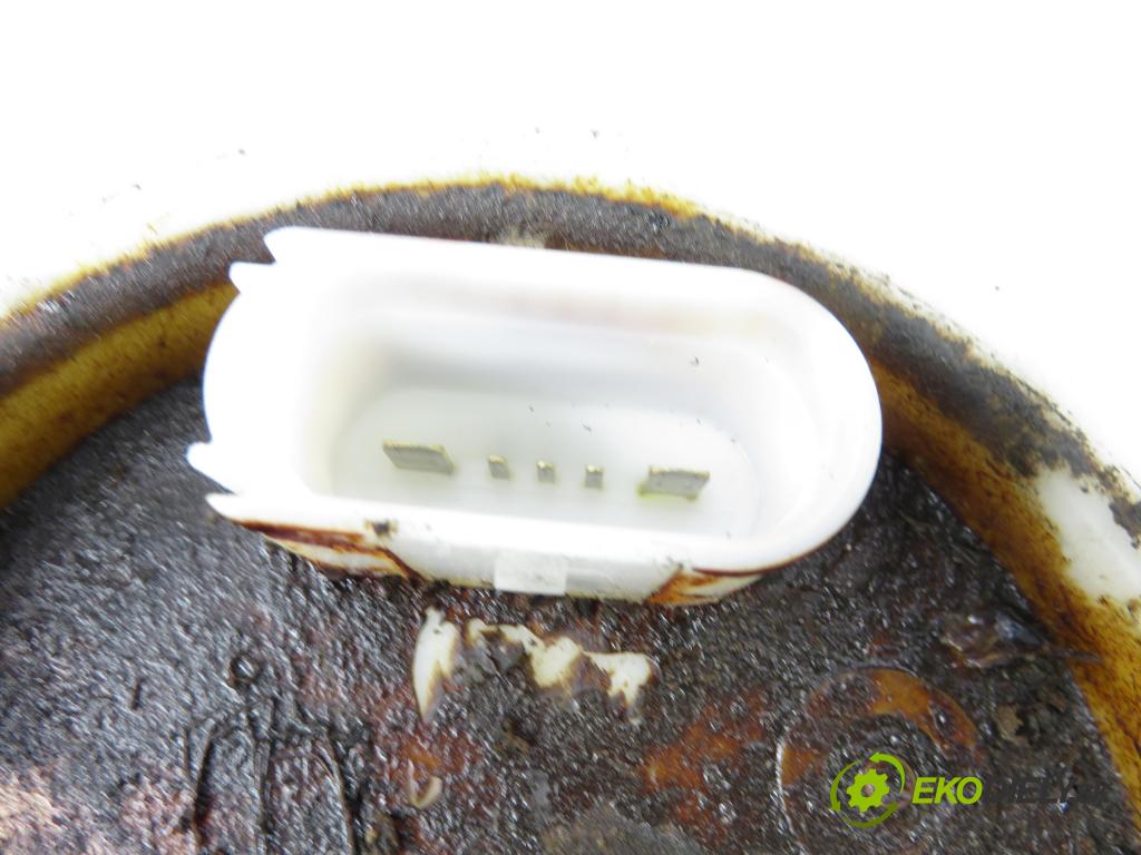 VW UP (121, 122, BL1, BL2) HB 2012 44,00 1 - CHYA 999,00 Pumpa paliva 1S0919051B ; 0580200106