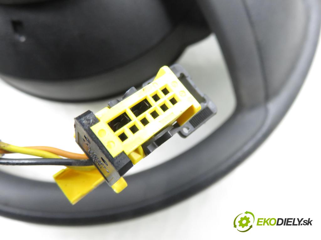 CITROEN C4 I (LC_) HB 2009 65,00 1.4 16V 88 - KFU 1360,00 volant 96823700ZD (Volant)