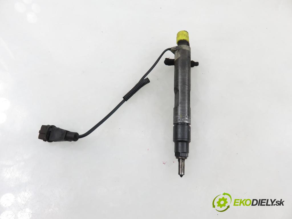 VW GOLF IV (1J1) HB 1999 50,00 1.9 SDI - AGP 1896,00 Vstrek 038130201F