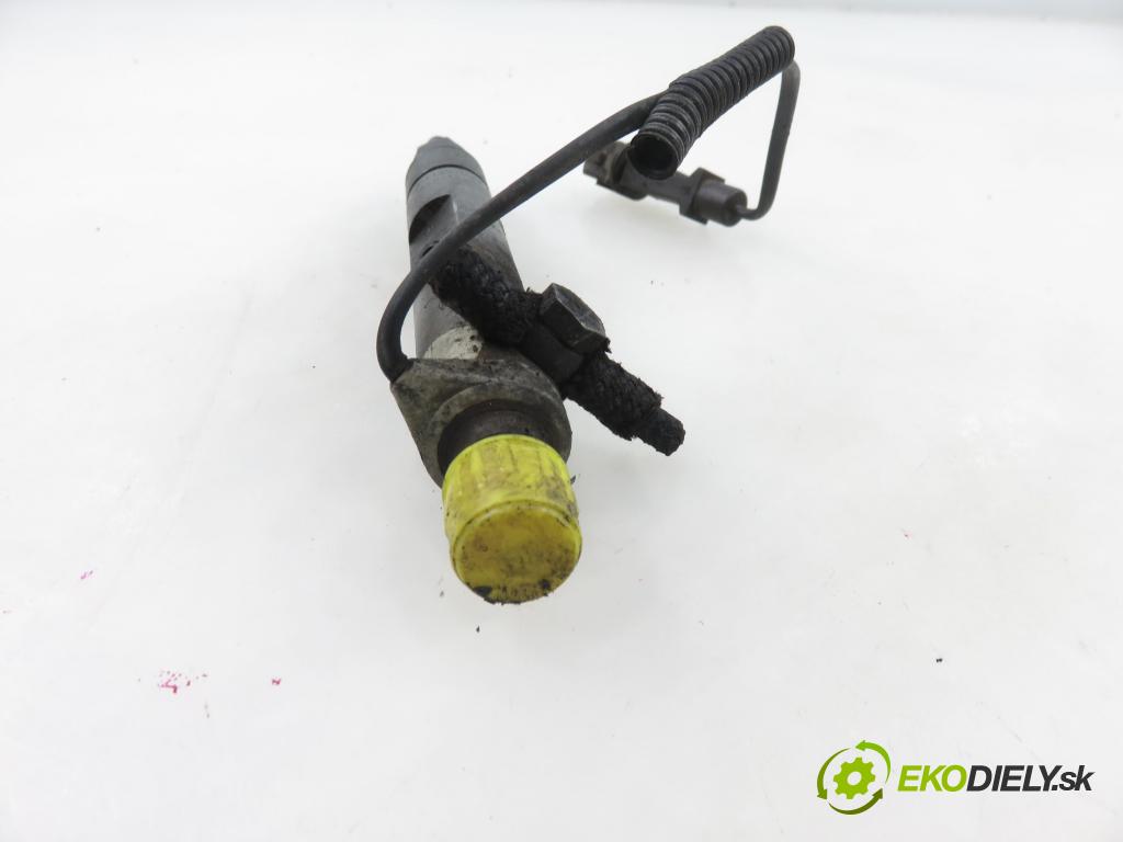 VW GOLF IV (1J1) HB 1999 50,00 1.9 SDI - AGP 1896,00 Vstrek 038130201F