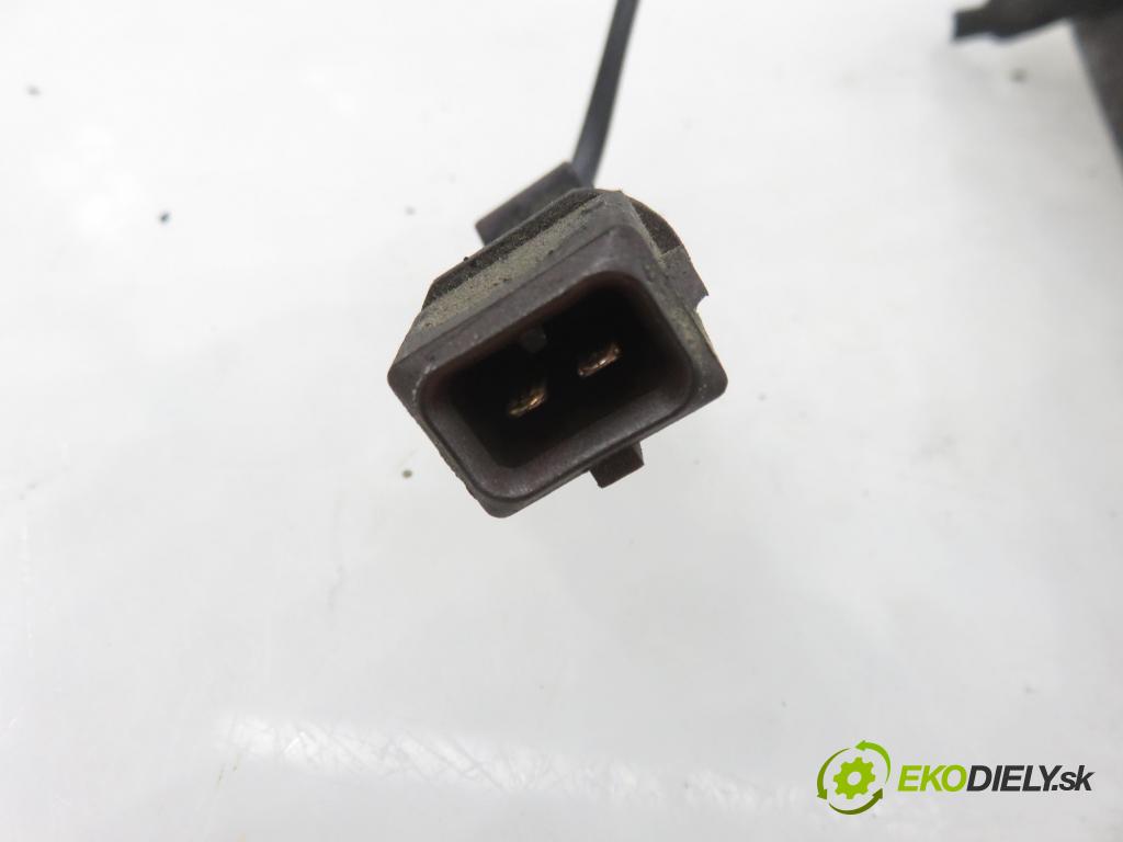 VW GOLF IV (1J1) HB 1999 50,00 1.9 SDI - AGP 1896,00 Vstrek 038130201F