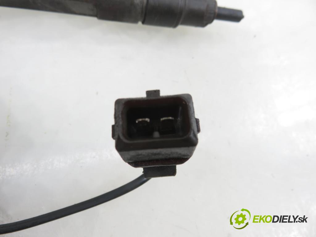 VW GOLF IV (1J1) HB 2001 66,00 1.9 TDI 90 - ALH 1896,00 Vstrekovacie ventily 028130202Q ; 028130202P (Vstrekovací ventil)