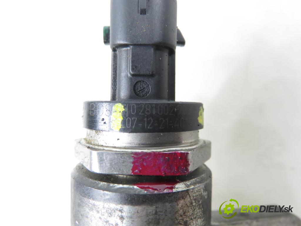 FIAT BRAVO II (198_) HB 2006 77,00 1.6 D Multijet - 198 A3.000 1598,00 Lišta vstrekovacia 55213269 ; 0445214171 ; 0281002903 (Vstrekovacia lišta)