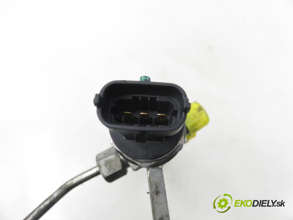 FIAT BRAVO II (198_) HB 2006 77,00 1.6 D Multijet - 198 A3.000 1598,00 Lišta vstrekovacia 55213269 ; 0445214171 ; 0281002903 (Vstrekovacia lišta)