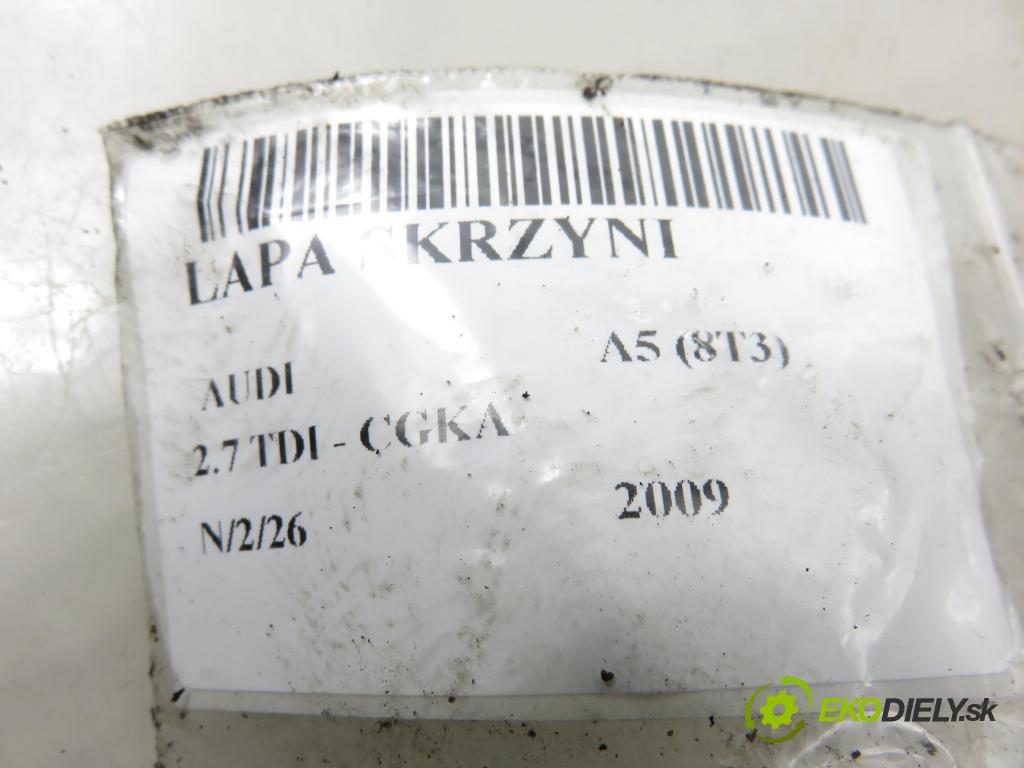 AUDI A5 (8T3) COUPE 2009 140,00 2.7 TDI - CGKA 2698,00 uchycení převodovky 8K0399151CN ; 8K0399115R