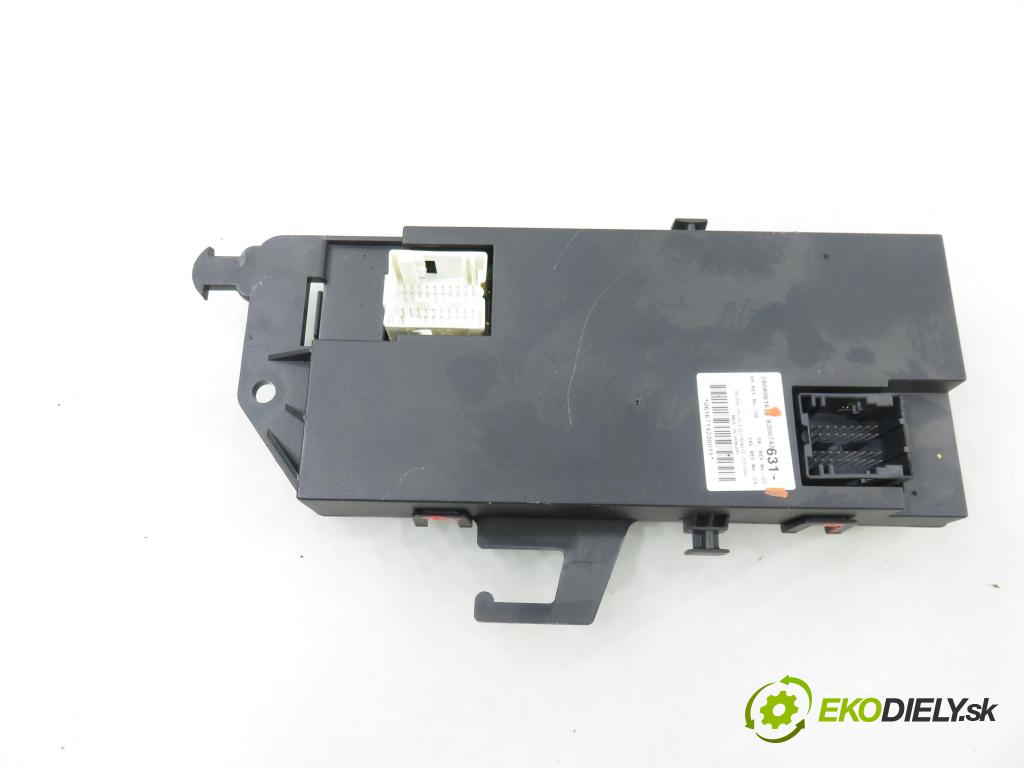 RENAULT ESPACE IV (JK0/1_) MINIVAN 2007 100,00 2.0 (JK09) - F4R 792 1998,00 MODUL komfortu 8200742631