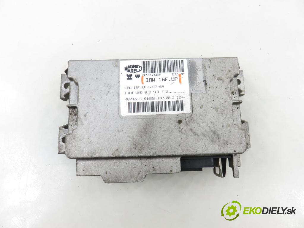 FIAT UNO (146_) HB 2000 30,00 0.9 - 100 GL.000 903,00 řídící jednotka motora IAW16FUP