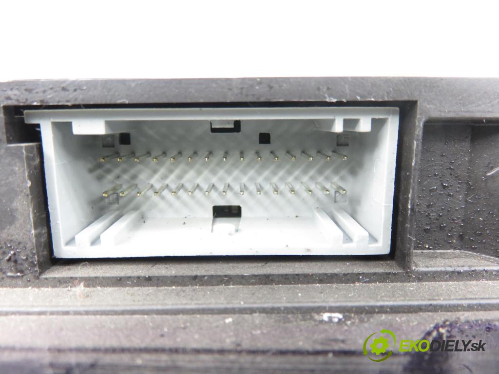 RENAULT ESPACE IV (JK0/1_) MINIVAN 2007 100,00 2.0 (JK09) - F4R 792 1998,00 Prístrojovka elektrický P8200726185A