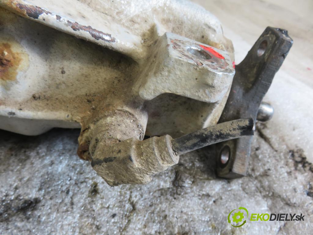 MERCEDES-BENZ Sedan (W124) SEDAN 1992 100,00 200 E (124.019) - M 111.940 1998,00 ,diferenciál R1243512508 ; 327