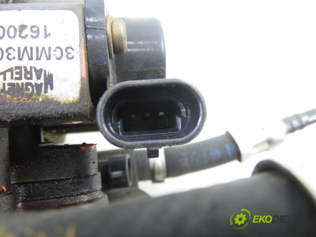 FIAT UNO (146_) HB 2000 30,00 0.9 - 100 GL.000 903,00 Vstrek 30MM30C