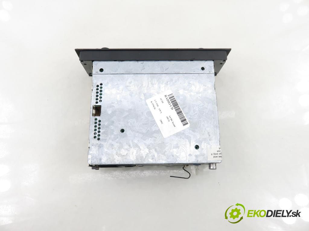 AUDI A4 Avant (8E5, B6) KOMBI 2002 96,00 1.9 TDI - AWX 1896,00 RADIO CD 8E0035152