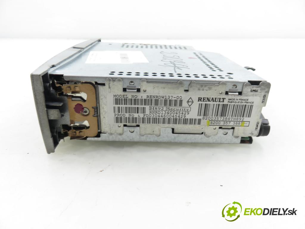 RENAULT MODUS / GRAND MODUS (F/JP0_) HB 2005 55,00 1.2 (JP0C, JP0K, FP0C, FP0K, FP0P, JP0P, JP0T) - D 1149,00 RADIO 8200357388