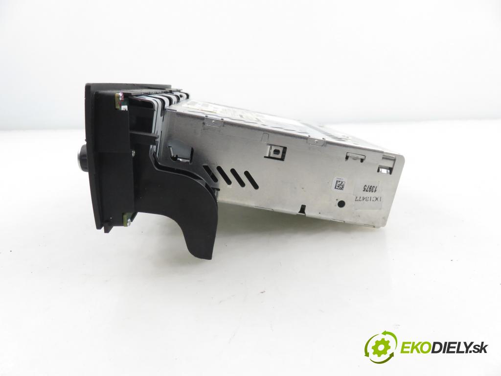 BMW X1 (E84) SUV 2010 105,00 sDrive 18 d 143 - N47 D20 C 1995,00 RADIO CD 9246502