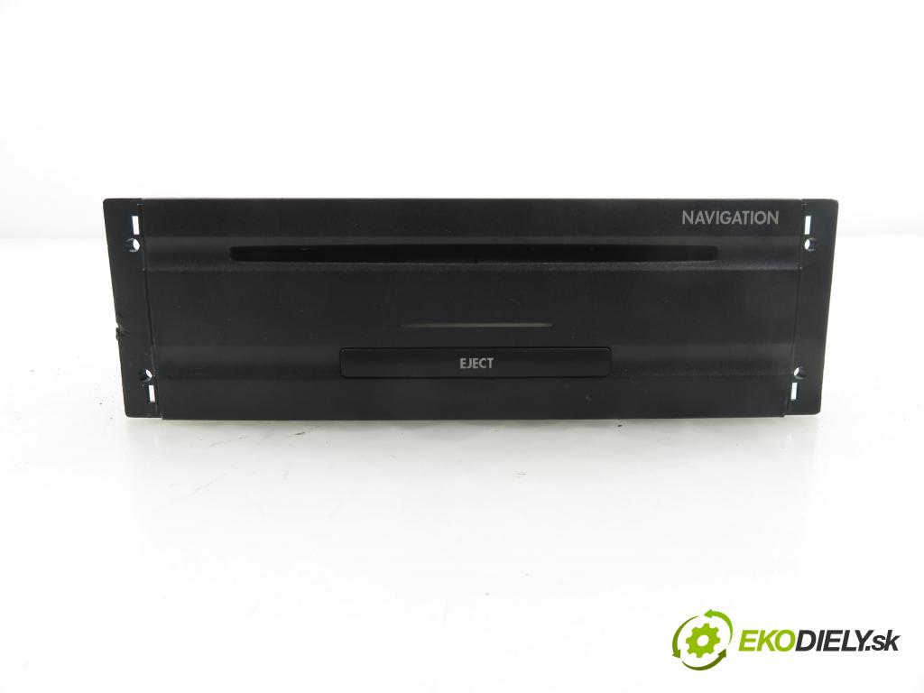 VW PHAETON (3D1, 3D2, 3D3, 3D4, 3D6, 3D7, 3D8, 3D9) SEDAN 2006 165,00 3.0 TDI 2967,00 čítač navigácie 3D0919887E ; 3D0919887E (Elektrosúčasti ostatné)