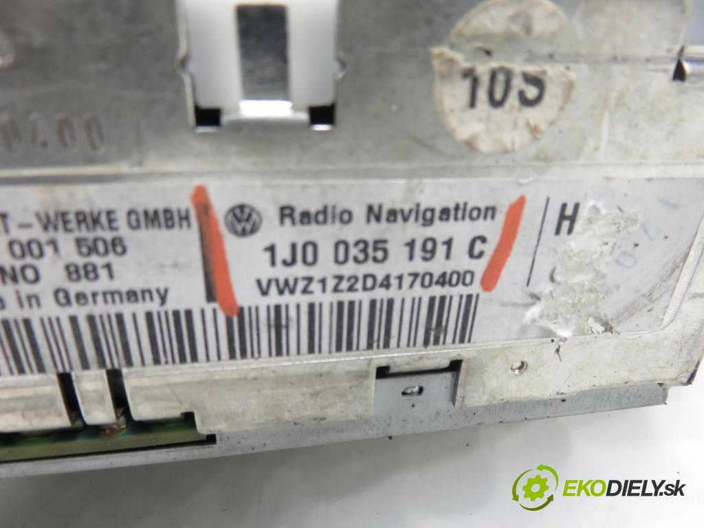 VW PASSAT B5.5 (3B3) SEDAN 2001 85,00 2 - AZM 1984,00 RADIO CD 1J0035191C