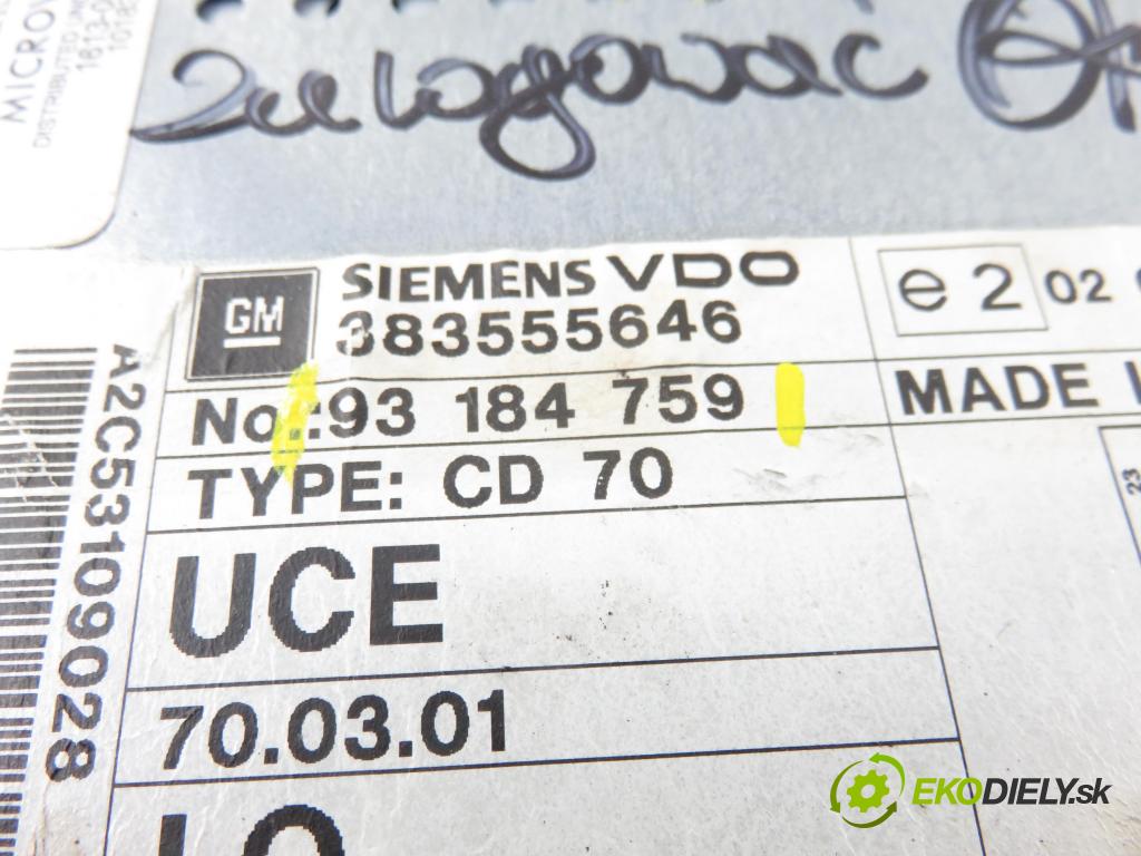 OPEL VECTRA C (Z02) KOMBI 2004 110,00 1.9 CDTI - Z 19 DTH 1910,00 RADIO 93184759