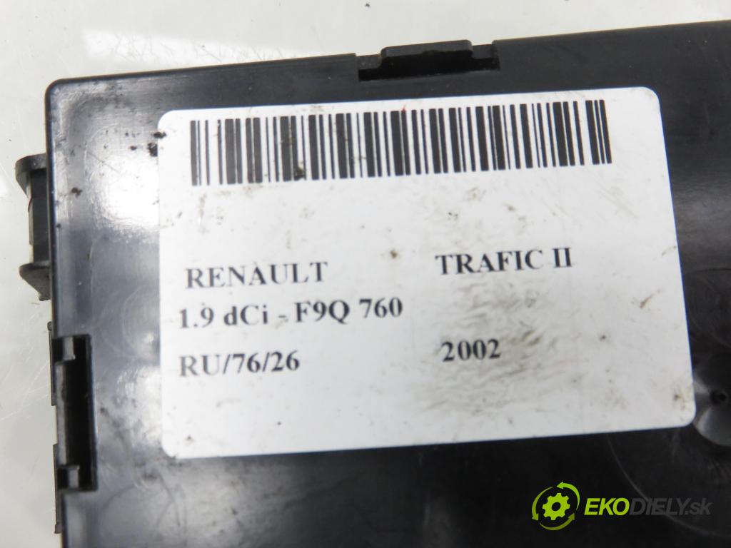 RENAULT TRAFIC II Skrzynia (FL) FURGON 2002 74,00 1.9 dCi - F9Q 760 1870,00 MODUL UCH-2 P8200156016