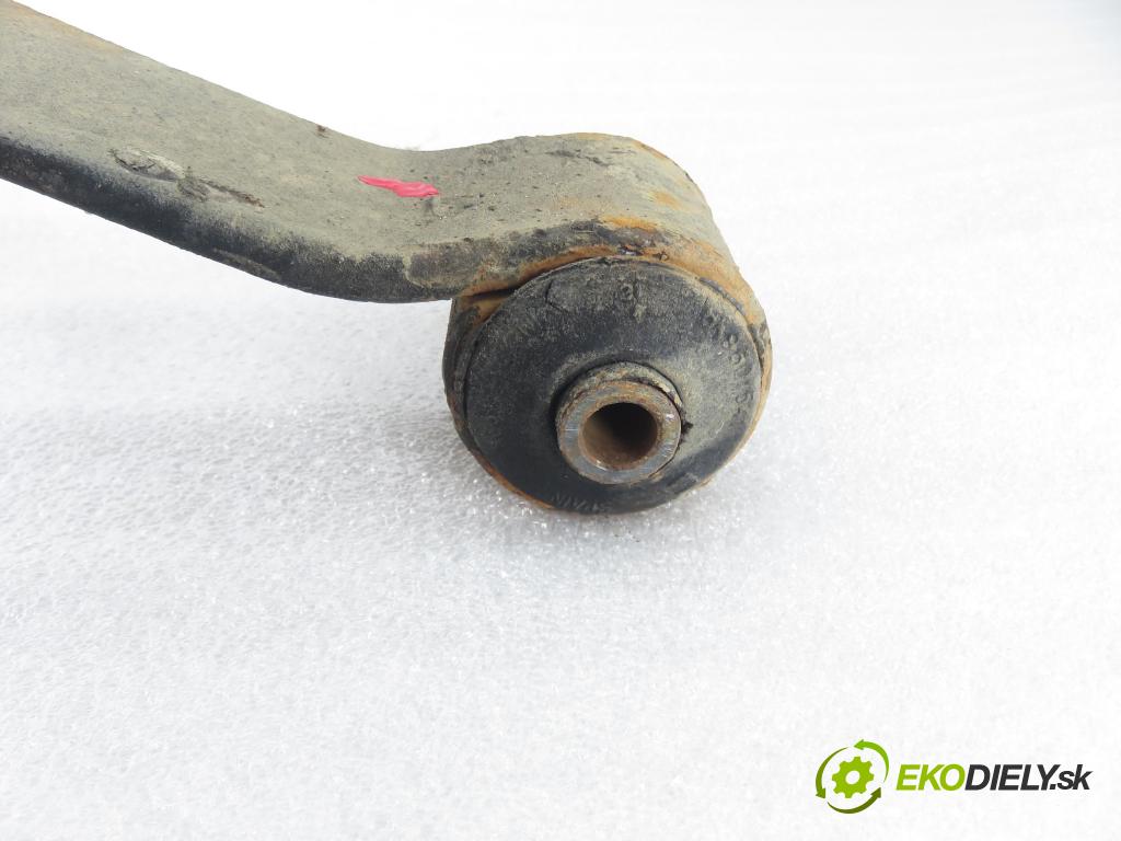 VW CADDY III Furgon (2KA, 2KH, 2CA, 2CH) FURGON 2006 77,00 1.9 TDI - BLS 1896,00 Listové pero zadné