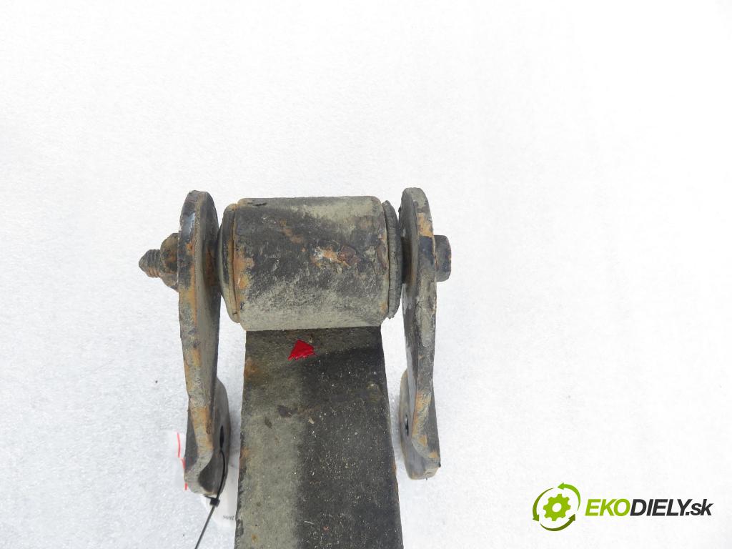 VW CADDY III Furgon (2KA, 2KH, 2CA, 2CH) FURGON 2006 77,00 1.9 TDI - BLS 1896,00 Listové pero zadné