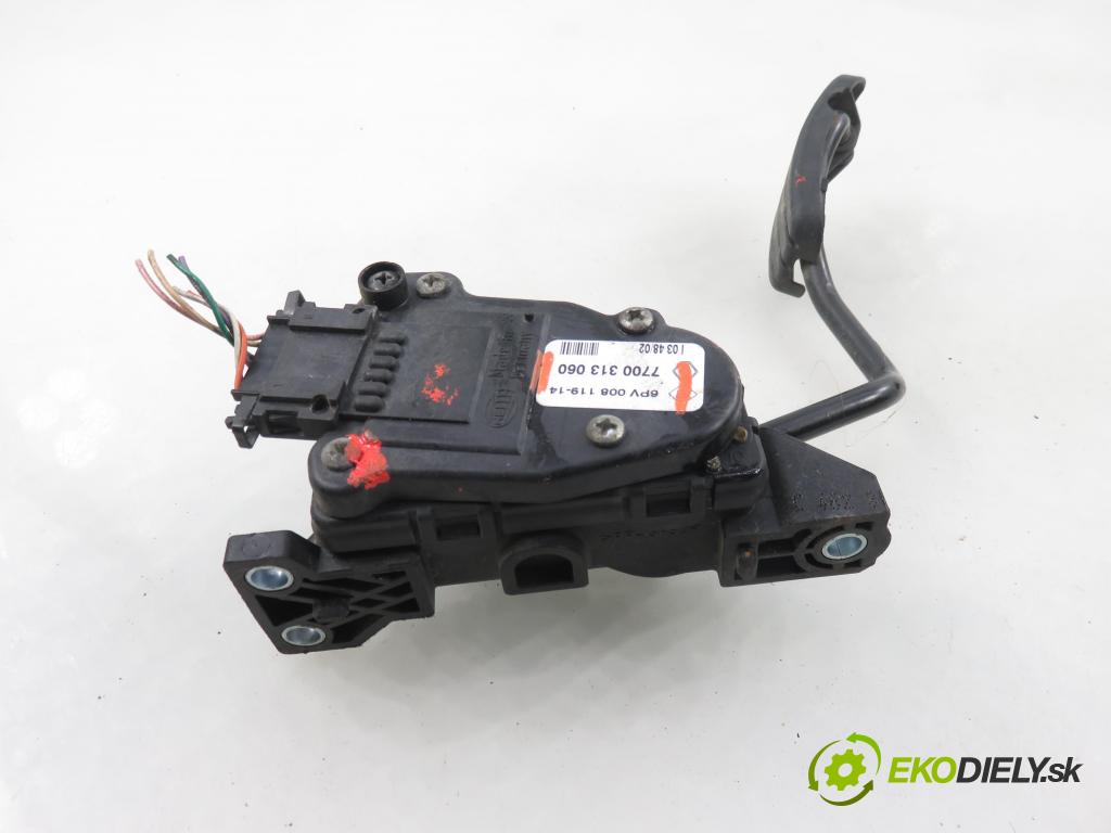 RENAULT TRAFIC II Skrzynia (FL) FURGON 2002 74,00 1.9 dCi - F9Q 760 1870,00 potenciometr plynového pedálu 7700313060 ; 6PV00811914 (Potenciometr plynového pedálu)