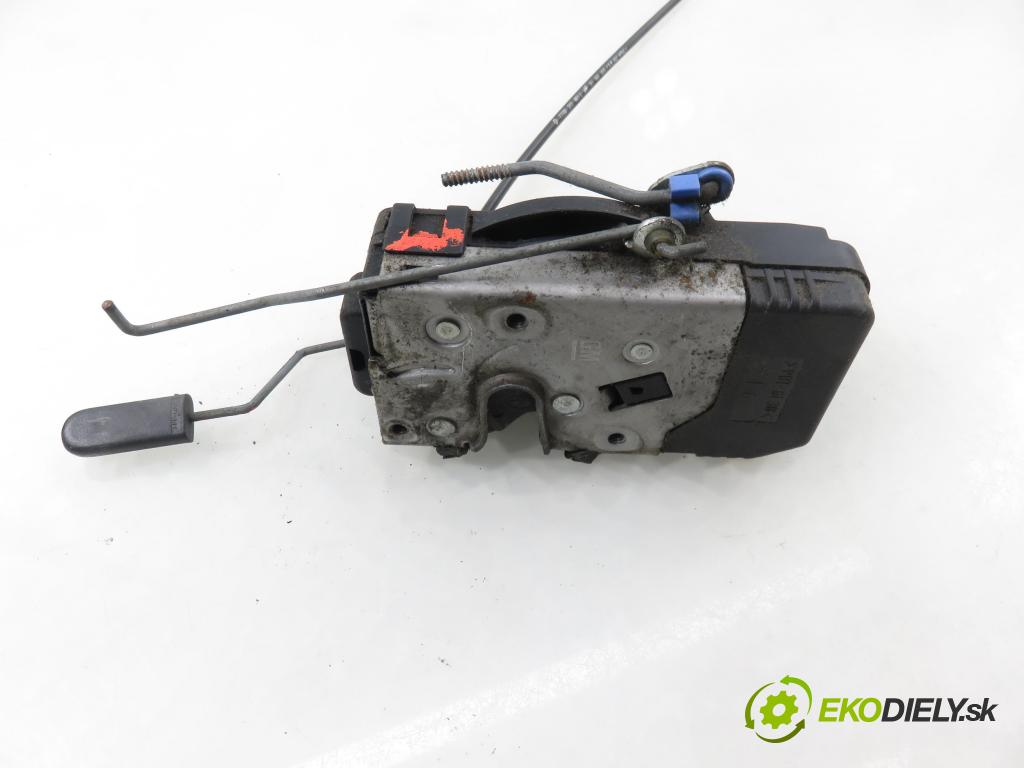 RENAULT TRAFIC II Skrzynia (FL) FURGON 2002 74,00 1.9 dCi - F9Q 760 1870,00 zámok 8200008260 ; 91166230