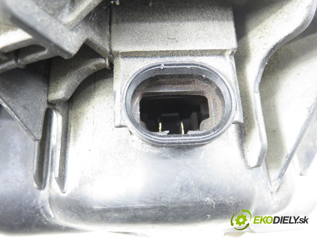 RENAULT TRAFIC II Skrzynia (FL) FURGON 2002 74,00 1.9 dCi - F9Q 760 1870,00 Ventilátor vetráku