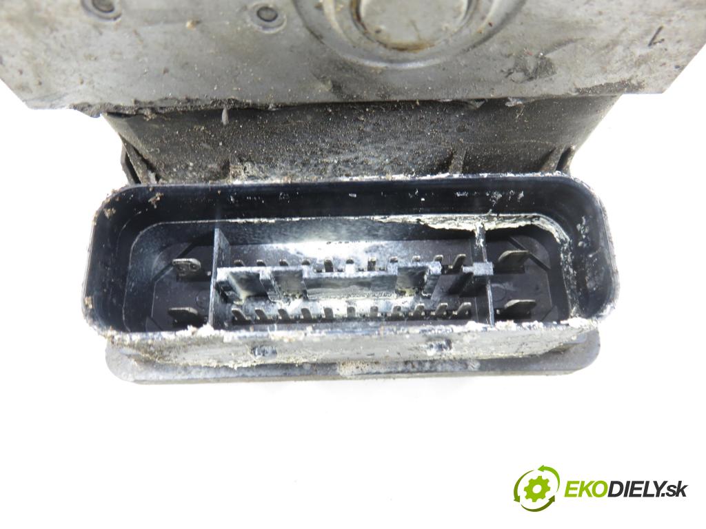 RENAULT ESPACE IV (JK0/1_) MINIVAN 2007 100,00 2.0 (JK09) - F4R 792 1998,00 pumpa ABS 10096014443 ; 00403309E5 (Pumpa ABS)