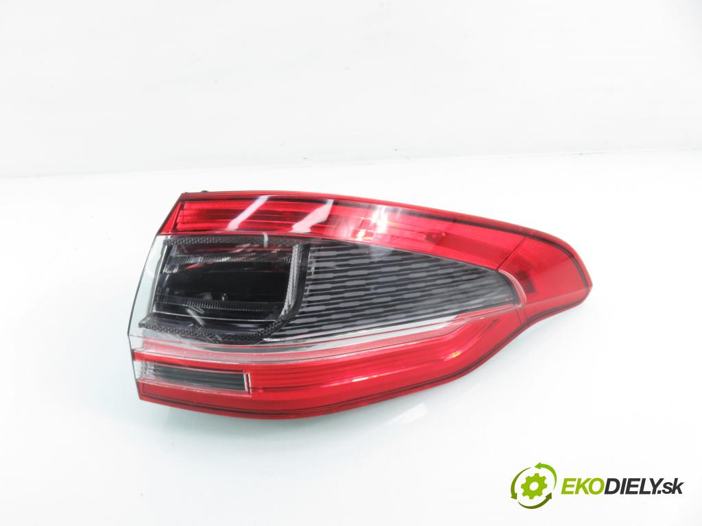 FORD S-MAX (WA6) MINIVAN 2014 120,00 2.0 TDCi - TXWA 1997,00 světlo pravé zadní AM2113404AG