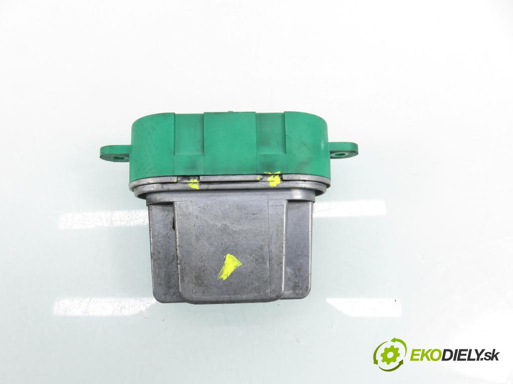 RENAULT ESPACE IV (JK0/1_) MINIVAN 2007 100,00 2.0 (JK09) - F4R 792 1998,00 rezistor / reostat kúrenia 52492365