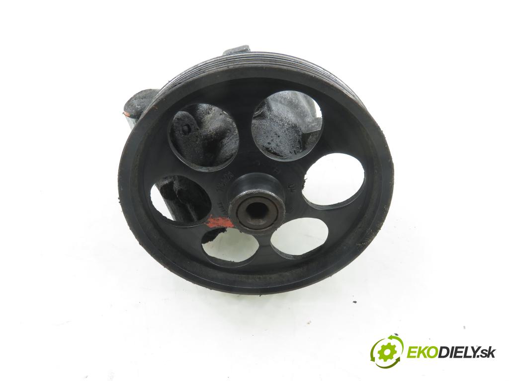 RENAULT TRAFIC II Skrzynia (FL) FURGON 2002 74,00 1.9 dCi - F9Q 760 1870,00 pumpa servočerpadlo 8200024738 ; 8200024778 (Servočerpadlo)