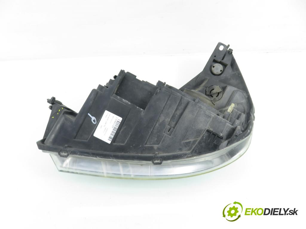 RENAULT ESPACE IV (JK0/1_) MINIVAN 2007 100,00 2.0 (JK09) - F4R 792 1998,00 Svetlo PP 8200394704