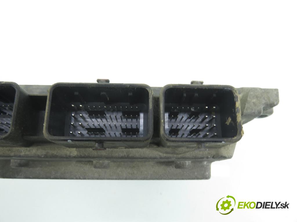 FORD TRANSIT Furgon (FA_ _) FURGON 2006 81,00 2.2 TDCi - QVFA 2198,00 Riadiaca jednotka Motor 6C1112A650AH