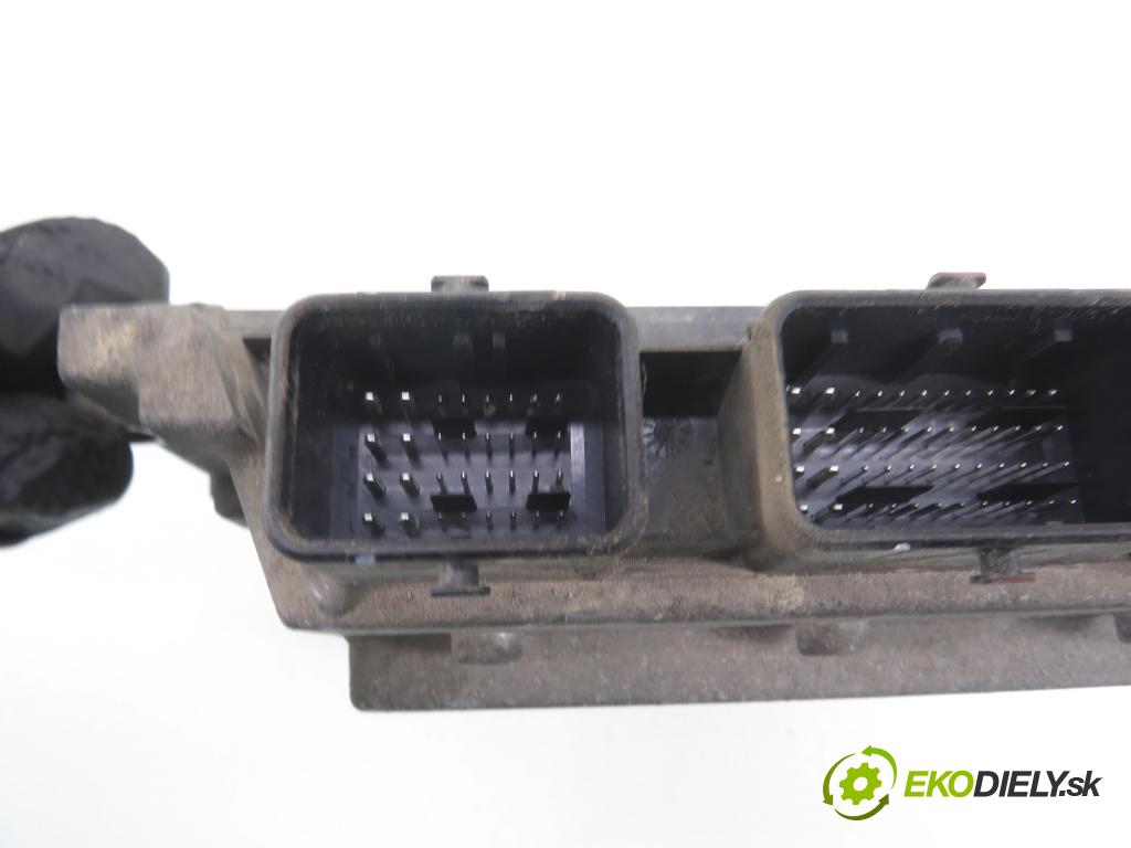 FORD TRANSIT Furgon (FA_ _) FURGON 2006 81,00 2.2 TDCi - QVFA 2198,00 Riadiaca jednotka Motor 6C1112A650AH