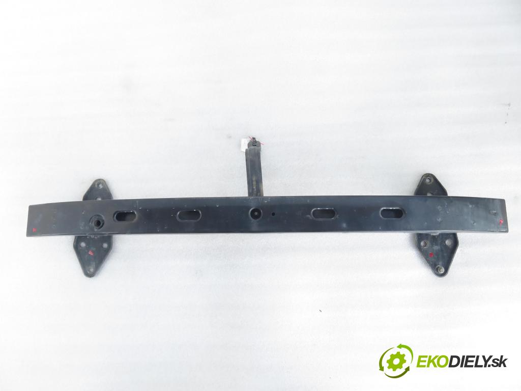 FIAT PANDA (169_) HB 2003 40,00 1.1 54 - 187 A1.000 1108,00 Výstuha čelné 