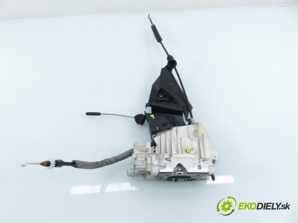 MERCEDES-BENZ KLASA B Sports Tourer (W245) MINIVAN 2006 85,00 B 170 (245.232) - M 266.940 1699,00 zámok PTE 1697302235Q4