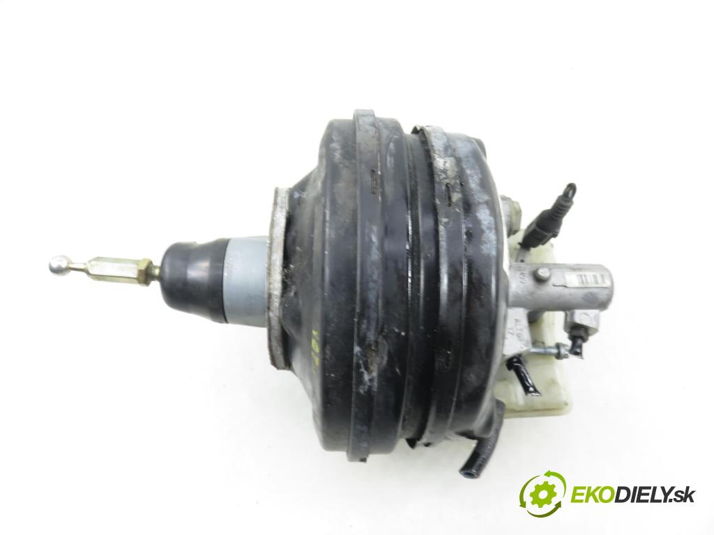 AUDI A4 (8E2, B6) SEDAN 2001 96,00 1.9 TDI PD 130 - AWX 1896,00 Posilovač 8E0612105J (Servočerpadlo)