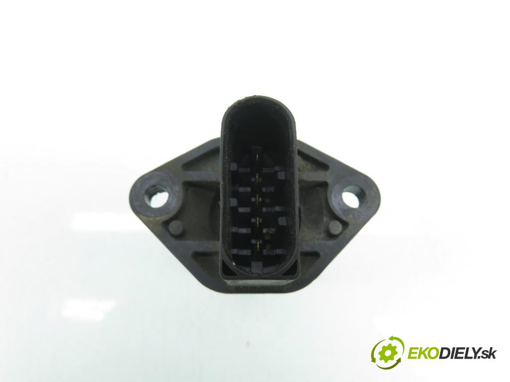 AUDI A6 (4B2, C5) SEDAN 1998 110,00 2.5 TDI - AFB 2496,00 váha vzduchu vzduchu F00C2G2027