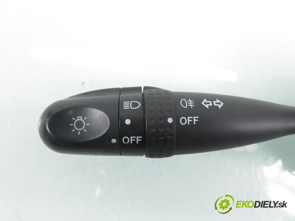 SUZUKI SWIFT III (MZ, EZ) HB 2007 51,00 1.3 DDiS (RS 413D) 69 - Z13DT 1248,00 / páčka ľavá strana 173744