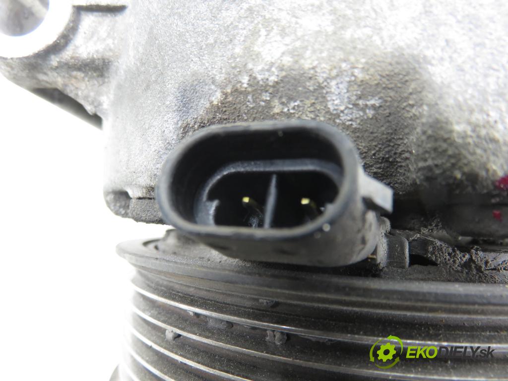 RENAULT ESPACE IV (JK0/1_) MINIVAN 2007 100,00 2.0 (JK09) - F4R 792 1998,00 KOMPRESOR: klimatizácie 8200885261 ; 01140726 (Kompresor klimatizácie)