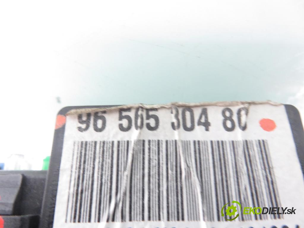 CITROEN C5 II Break (RE_) KOMBI 2004 100,00 2.0 HDi 136 1997,00 MODUL BSI 9656530480